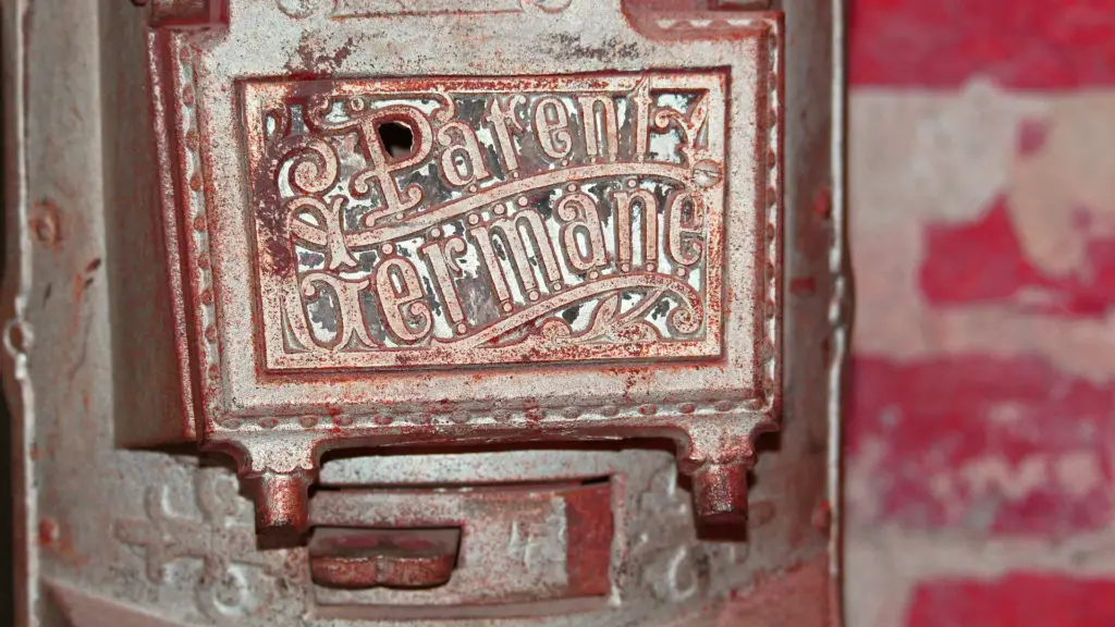 How Long Does a Furnace Usually Last?